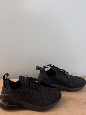 women's nike air max 270 all black